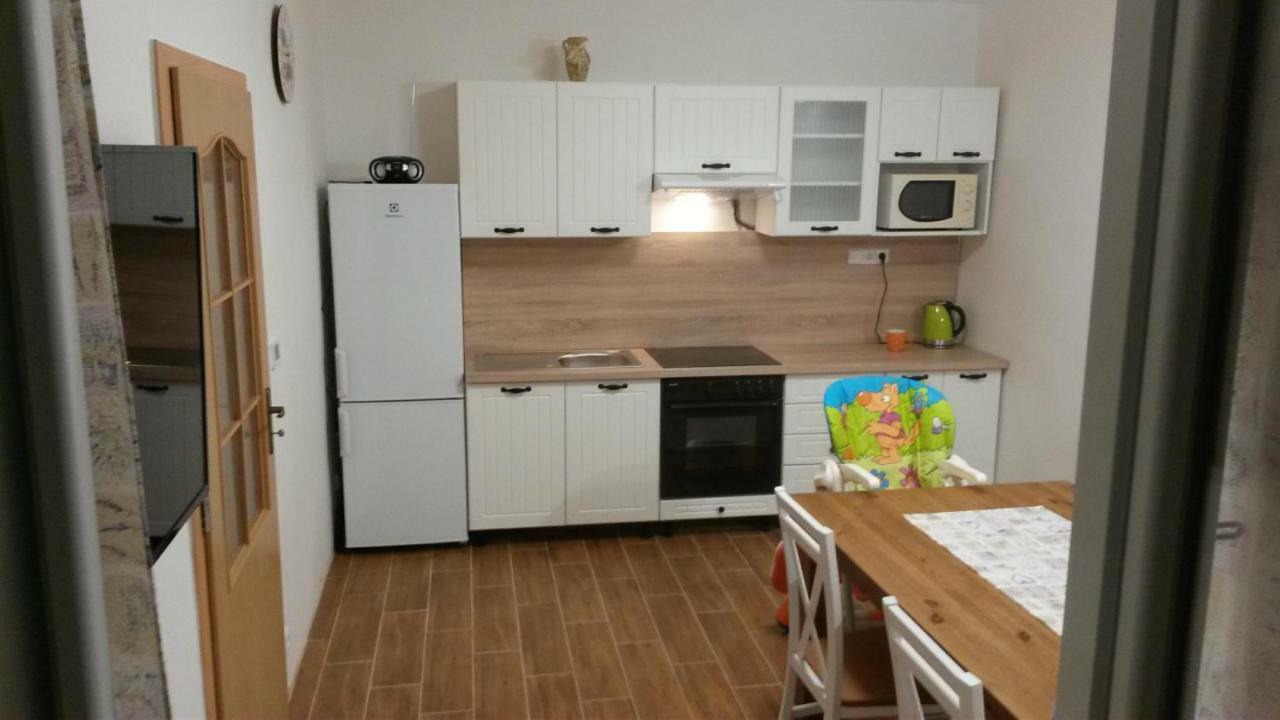 Apartman Pod Bozim Darem Jáchymov Zewnętrze zdjęcie